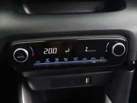 Toyota Yaris (2020) thumbnail 7