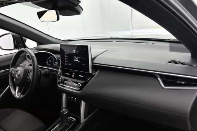 Toyota Corolla_Cross (2024) thumbnail 6