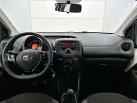 Toyota Aygo (2019) thumbnail 4