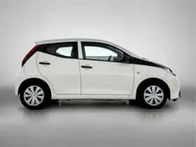 Toyota Aygo (2019) thumbnail 10