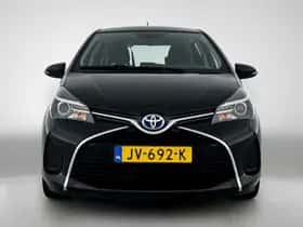 Toyota Yaris (2016) thumbnail 17