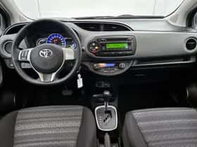 Toyota Yaris (2016) thumbnail 4