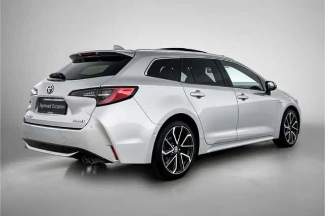 Toyota Corolla_Touring_Sports (2021) thumbnail 2