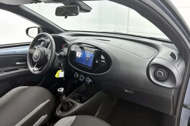 Toyota Aygo (2025) thumbnail 6