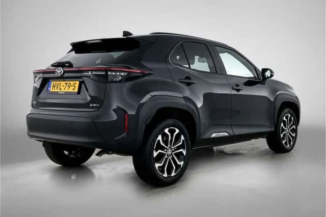 Toyota Yaris_Cross (2025) thumbnail 2