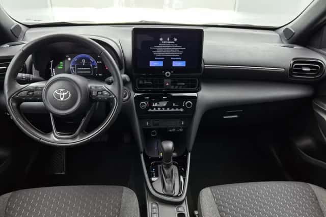 Toyota Yaris_Cross (2025) thumbnail 4