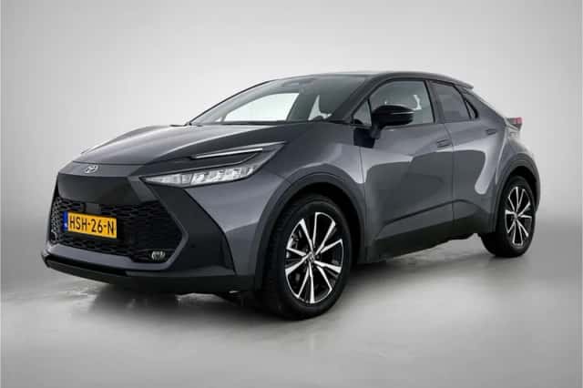 Toyota C-HR (2025) thumbnail 1