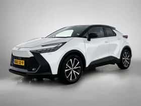 Toyota C-HR (2024) thumbnail 1