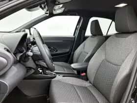 Toyota Yaris_Cross (2025) thumbnail 15