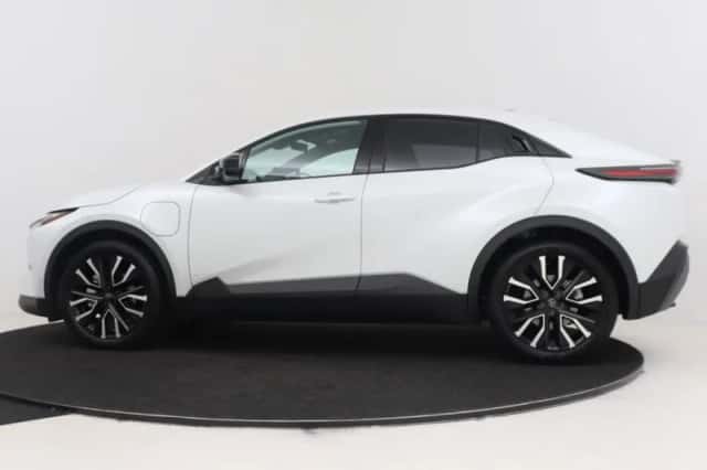 Toyota C-HR+ (2026) thumbnail 3