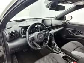 Toyota Yaris (2021) thumbnail 17