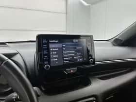 Toyota Yaris (2021) thumbnail 9