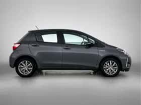 Toyota Yaris (2019) thumbnail 12