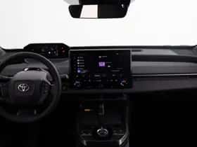 Toyota C-HR+ (2026) thumbnail 4