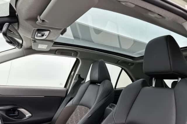 Toyota Yaris_Cross (2023) thumbnail 4