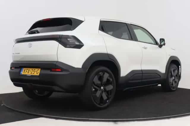 Toyota Urban_Cruiser (2026) thumbnail 2