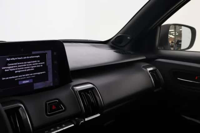 Toyota Urban_Cruiser (2026) thumbnail 6