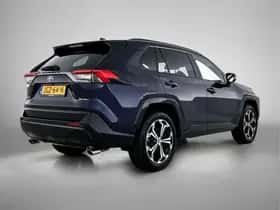 Toyota RAV4 (2025) thumbnail 2
