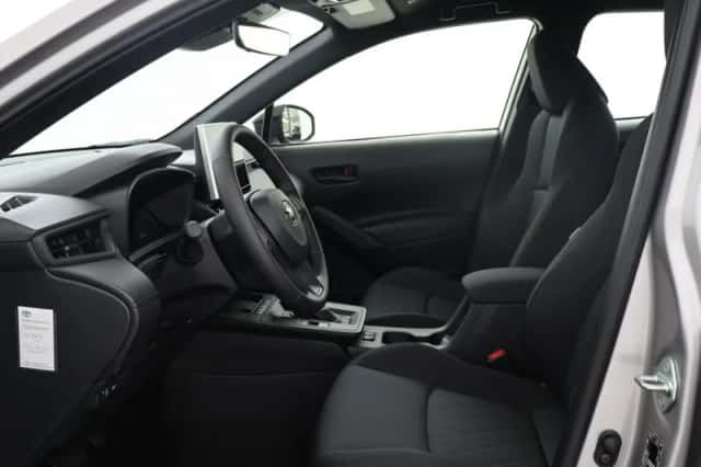 Toyota Corolla_Cross (2026) thumbnail 5