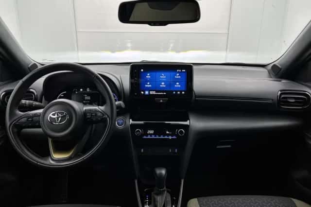 Toyota Yaris_Cross (2024) thumbnail 4