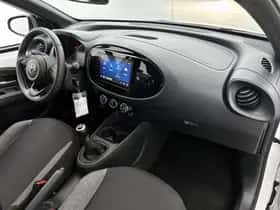 Toyota Aygo (2025) thumbnail 6
