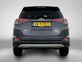 Toyota RAV4 (2018) thumbnail 21