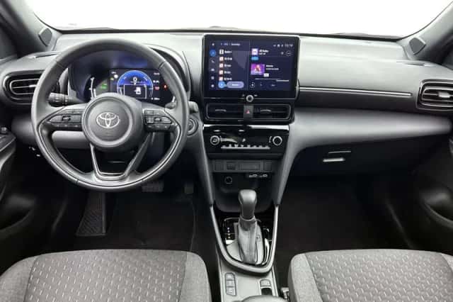 Toyota Yaris_Cross (2024) thumbnail 4