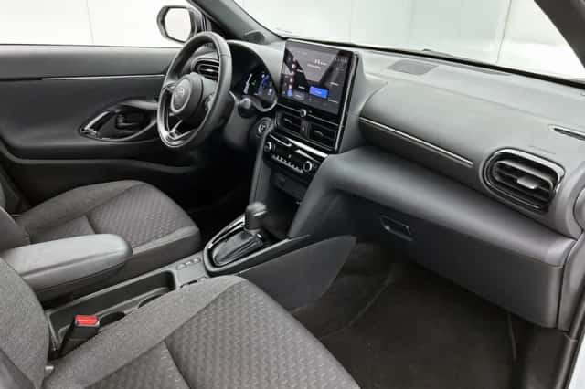 Toyota Yaris_Cross (2024) thumbnail 6