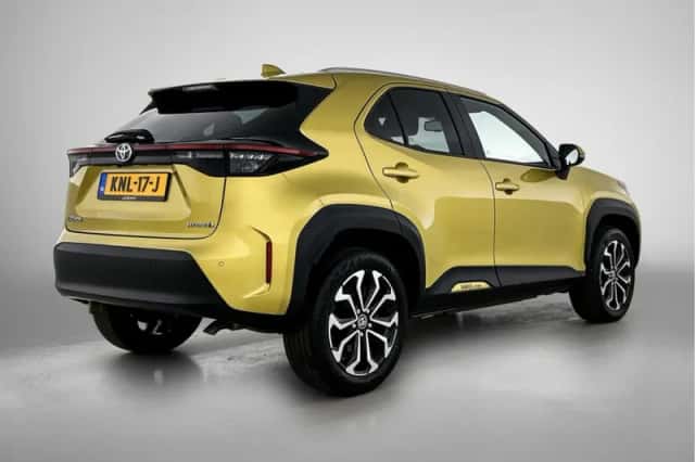 Toyota Yaris_Cross (2022) thumbnail 2