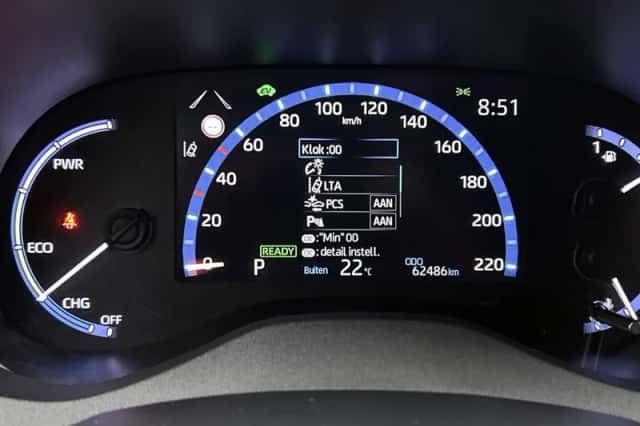 Toyota Yaris_Cross (2022) thumbnail 5