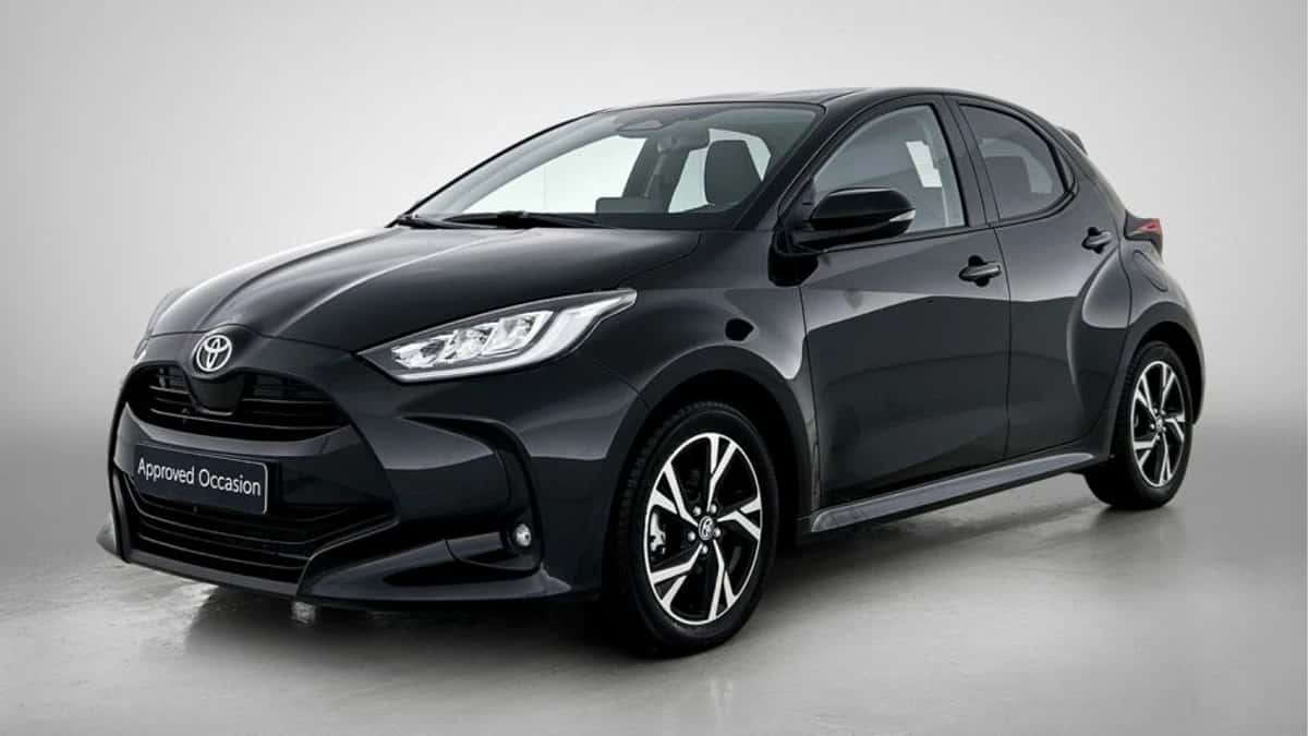 Toyota Yaris (2025) — foto 1