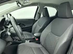 Toyota Yaris (2025) thumbnail 15