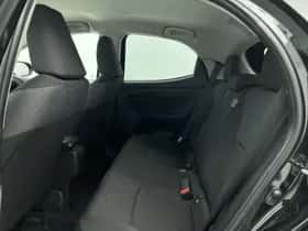 Toyota Yaris (2025) thumbnail 16