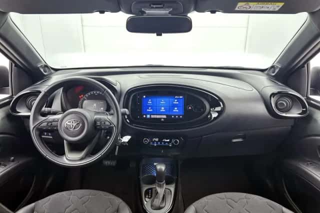 Toyota Aygo (2022) thumbnail 4
