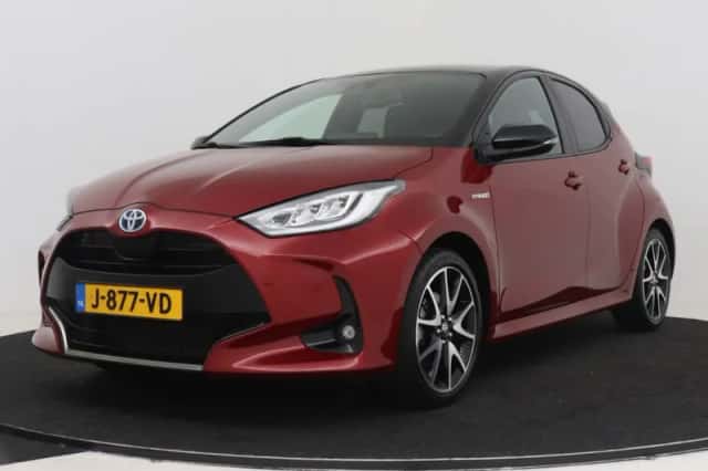 Toyota Yaris (2020) thumbnail 1