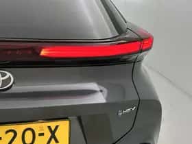 Toyota C-HR (2025) thumbnail 31