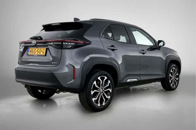 Toyota Yaris_Cross (2025) thumbnail 2