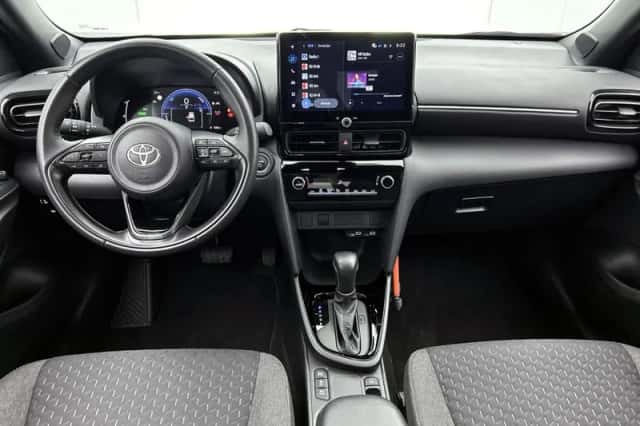 Toyota Yaris_Cross (2025) thumbnail 4