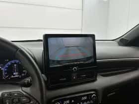 Toyota Yaris (2024) thumbnail 8