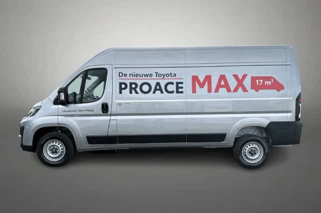 Toyota Proace (2025) thumbnail 3