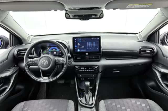 Toyota Yaris (2025) thumbnail 4