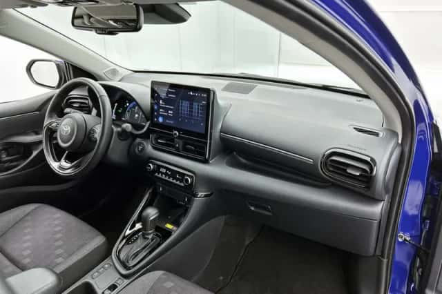 Toyota Yaris (2025) thumbnail 6