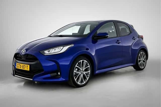 Toyota Yaris (2024) thumbnail 1
