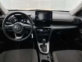 Toyota Yaris_Cross (2022) thumbnail 4