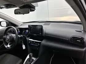Toyota Yaris_Cross (2022) thumbnail 6