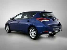 Toyota Auris (2015) thumbnail 13