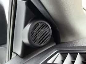 Toyota Auris (2015) thumbnail 38