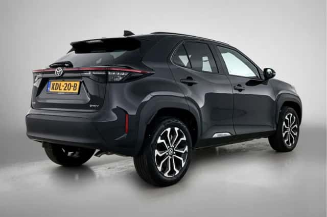 Toyota Yaris_Cross (2025) thumbnail 2