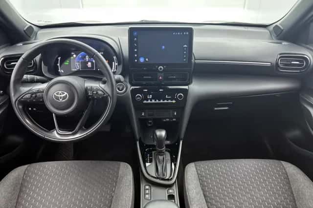 Toyota Yaris_Cross (2025) thumbnail 4