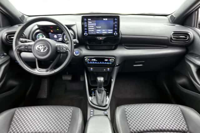 Toyota Yaris (2020) thumbnail 4